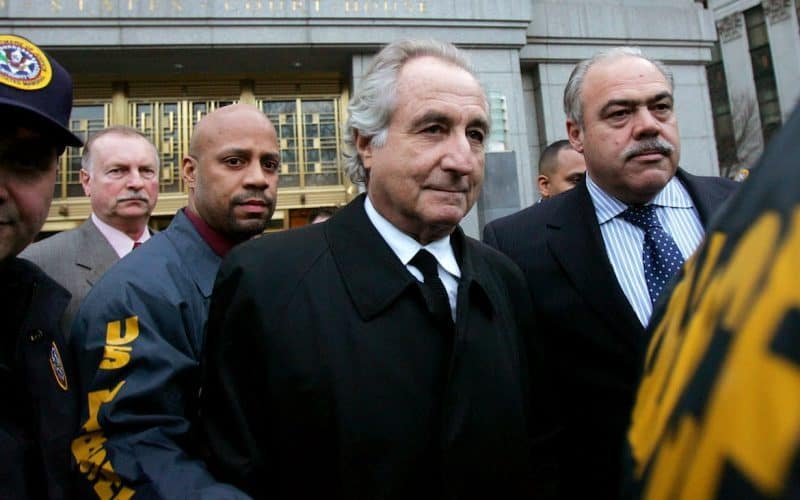 Esquema Ponzi de Bernie Madoff